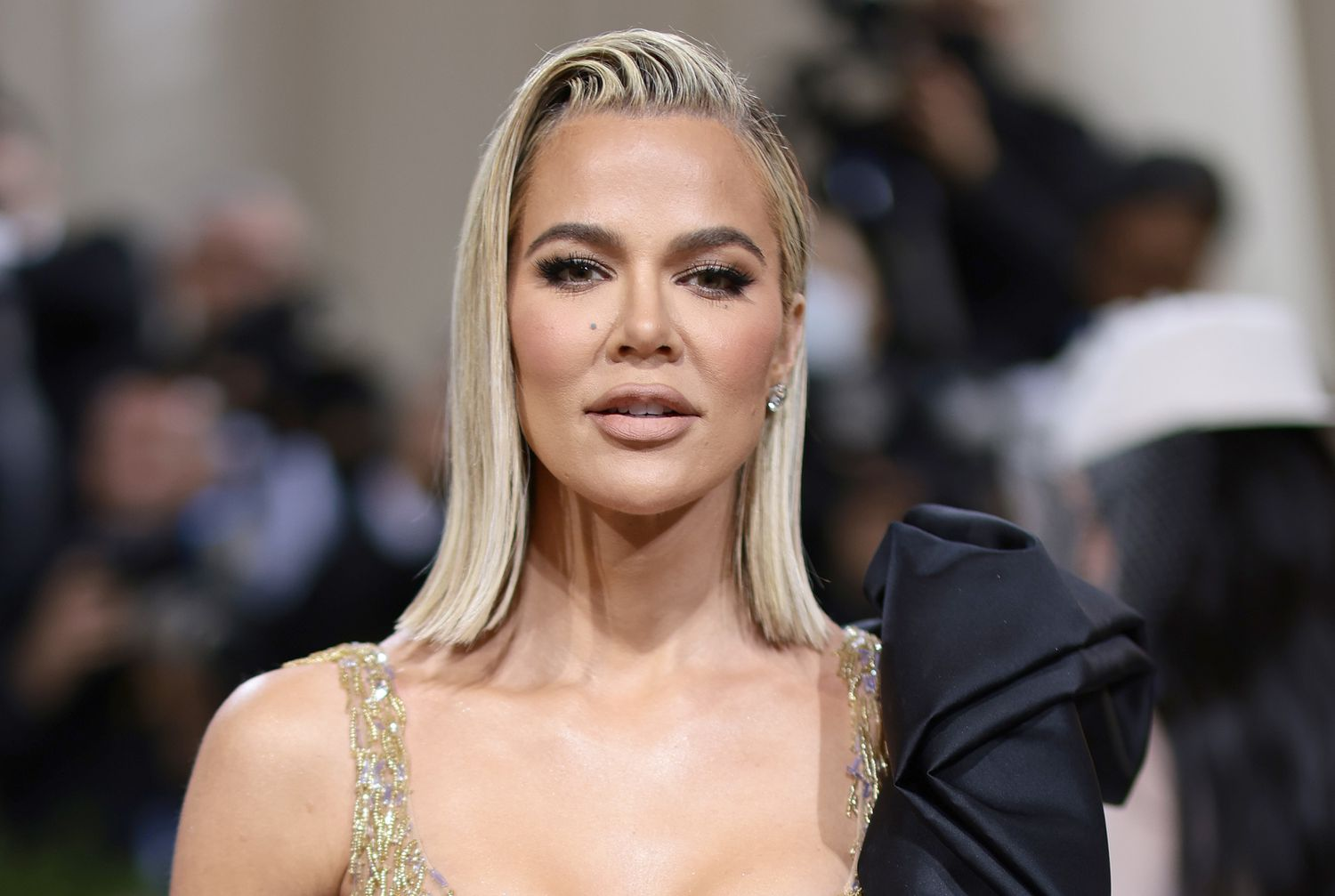 Khloe Kardashian estetik listesini paylaştı